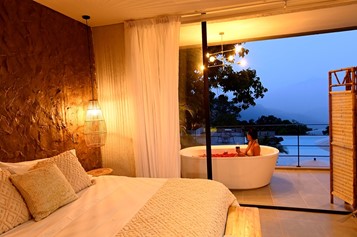 Grand Master Suite - Santuario Luxury Eco Hotel